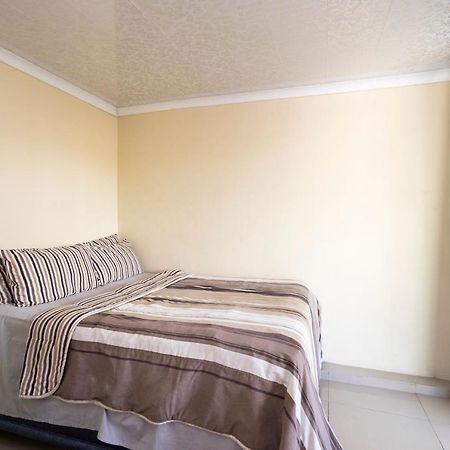 Hasate Guest House 10 Florence Street Oakdale Belliville 7530 Cape Town South African Exteriér fotografie