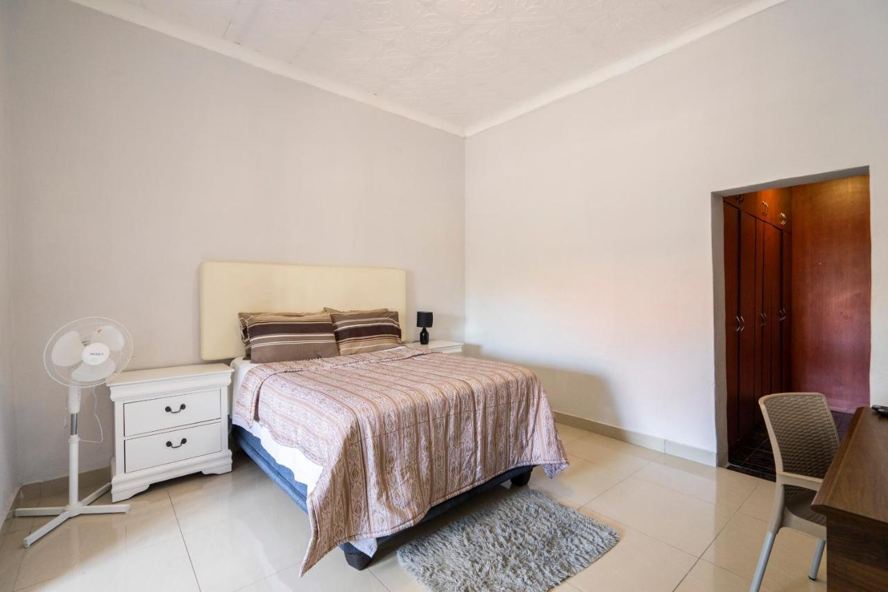 Hasate Guest House 10 Florence Street Oakdale Belliville 7530 Cape Town South African Exteriér fotografie